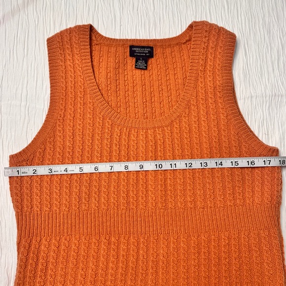 American Eagle Sweater Vest Cable Knit Orange‎ Lambs Wool Womens Large READ ME - Picture 4 of 8